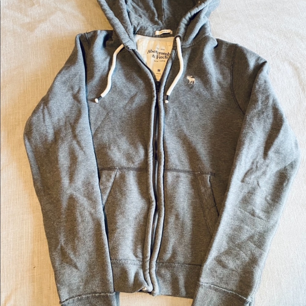 Men’s gray A&F muscle zip up size Medium